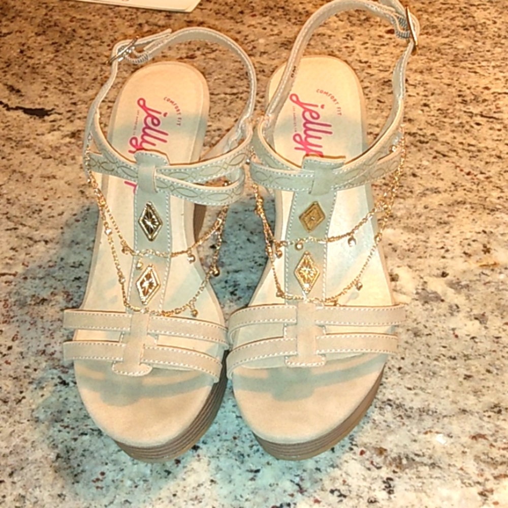 Size 8 Womens Wedged Heels, Gold linning, Worn ONCE.